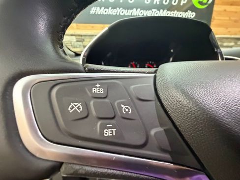 Used 2018 Chevrolet Equinox LT image 21