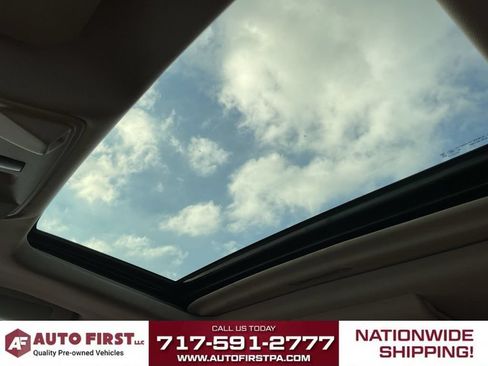 Used 2020 Cadillac Escalade ESV Luxury AWD/4WD image 30