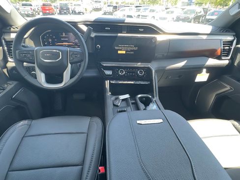 New 2026 GMC Sierra 3500 Denali w/ Denali Reserve Package AWD/4WD image 9