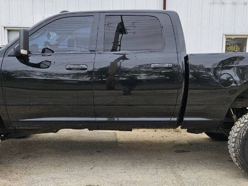Used 2015 RAM 2500 Tradesman w/ Chrome Appearance Group AWD/4WD image 10