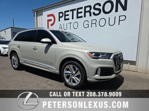 Used 2022 Audi Q7 3.0T Premium Plus w/ Premium Plus Package AWD/4WD image 2