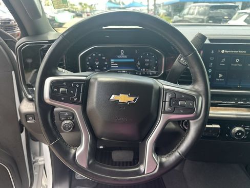 Used 2025 Chevrolet Silverado 2500 LT w/ Convenience Package AWD/4WD image 29