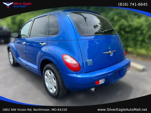 Used 2006 Chrysler PT Cruiser Touring FWD image 4