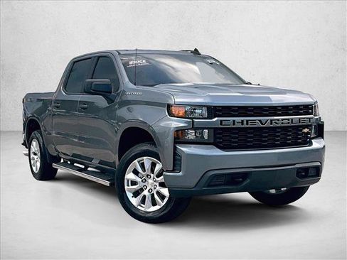 Used 2019 Chevrolet Silverado 1500 Custom w/ Custom Value Package RWD image 12