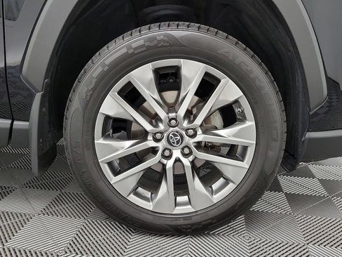 Certified 2019 Toyota RAV4 XLE Premium w/ Cold Weather Package image 10