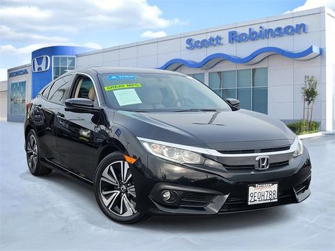 Certified 2017 Honda Civic EX-T image 1