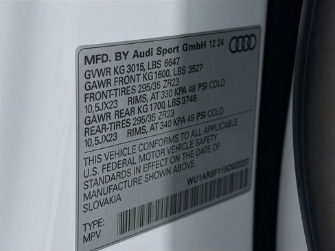 Certified 2025 Audi RS Q8 performance image 35