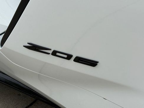 Used 2025 Chevrolet Corvette Z06 w/ Stealth Interior Trim Package image 15