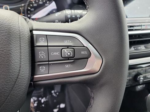 New 2026 Jeep Compass Limited image 11