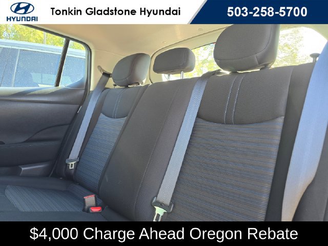 Used 2025 Nissan Leaf S FWD image 17