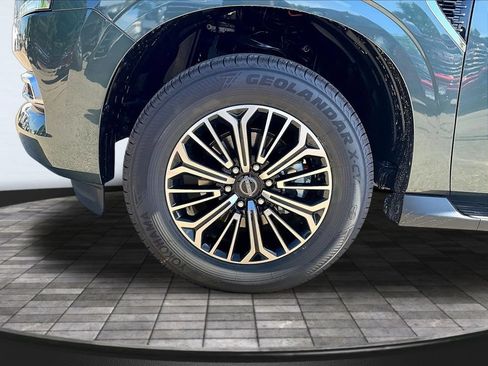 New 2026 Nissan Armada Platinum AWD/4WD image 14