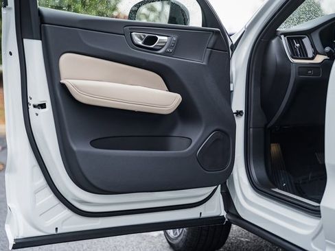 New 2026 Volvo XC60 B5 Plus w/ Protection Package Premier image 34