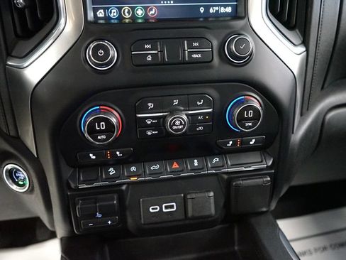 Used 2019 Chevrolet Silverado 1500 RST w/ All-Star Edition AWD/4WD image 37