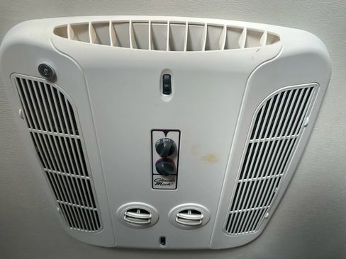 Used 2023 RAM ProMaster 3500 w/ Driver Convenience Group image 49