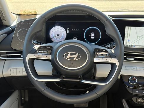 New 2026 Hyundai Elantra Limited image 23