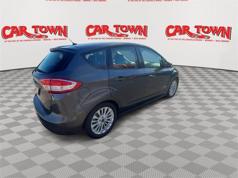 Used 2017 Ford C-MAX SE image 8