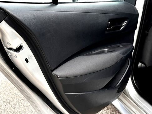 Used 2024 Toyota Corolla LE image 28