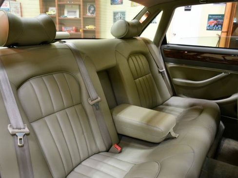 Used 1997 Jaguar XJ6 RWD image 51