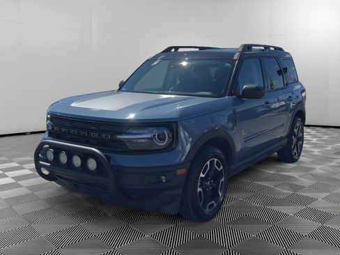 Used 2024 Ford Bronco Sport Outer Banks w/ Tech Package AWD/4WD image 3