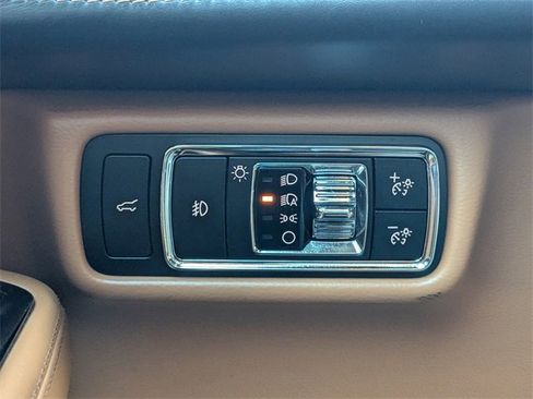 Used 2023 Lincoln Aviator Black Label w/ Dynamic Handling Package image 27