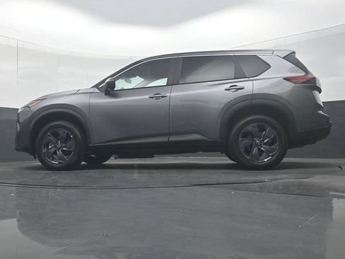 Used 2026 Nissan Rogue SV FWD image 29