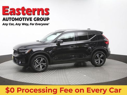 Used 2024 Volvo XC40 B5 Core AWD/4WD image 58