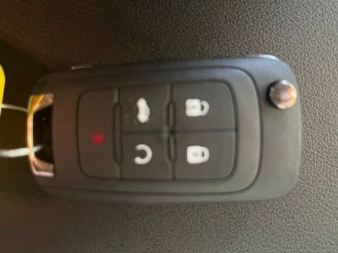 Used 2016 GMC Terrain SLT w/ Sun And Destination Package AWD/4WD image 27