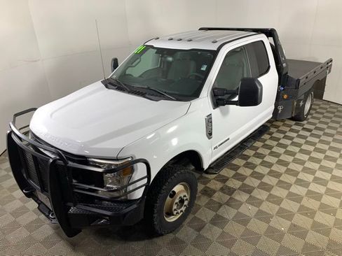 Used 2021 Ford F350 XL w/ Power Equipment Group AWD/4WD image 15