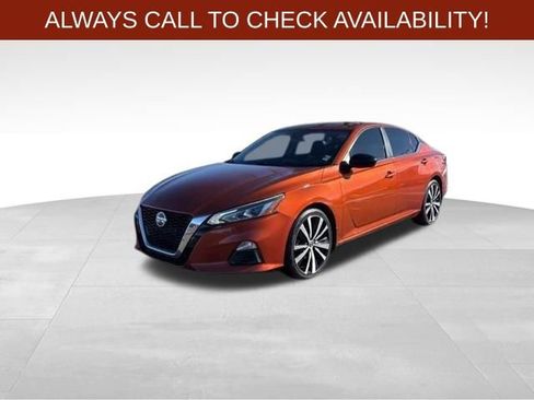 Used 2020 Nissan Altima 2.5 SR image 3