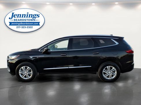Used 2021 Buick Enclave Essence image 2