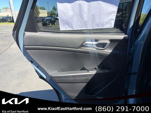 New 2027 Kia Sportage S AWD/4WD image 17