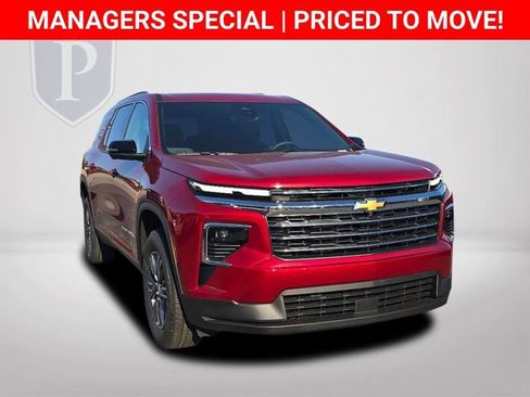 New 2026 Chevrolet Traverse LT w/ Driver Confidence Package image 13