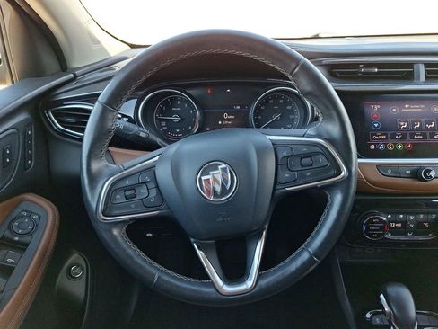 Used 2020 Buick Encore GX Essence image 12