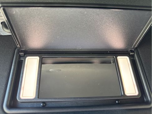 Used 2026 Jeep Grand Cherokee Limited RWD image 30