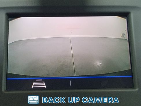 Used 2020 Chevrolet Equinox LT image 22