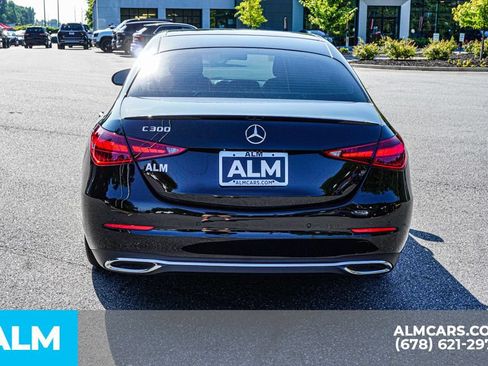 Used 2025 Mercedes-Benz C 300 Sedan image 10