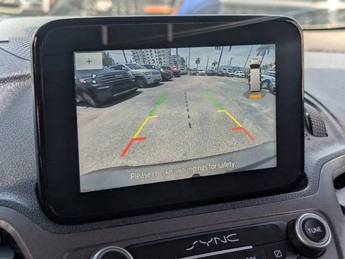Used 2019 Ford Transit Connect XLT FWD image 18