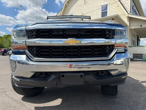 Used 2017 Chevrolet Silverado 1500 LT w/ All Star Edition AWD/4WD image 11