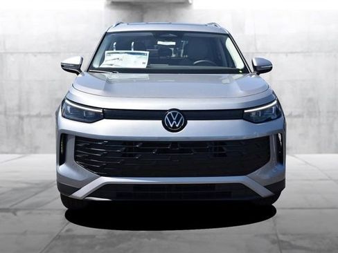 New 2026 Volkswagen Tiguan SE AWD/4WD image 4