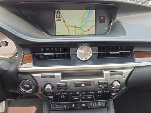 Used 2017 Lexus ES 350 FWD image 23