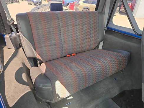 Used 1999 Jeep Wrangler SE AWD/4WD image 15