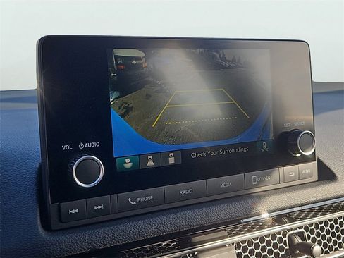 Used 2025 Honda Civic Sport image 15