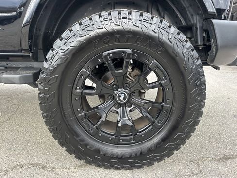 Used 2023 Ford Bronco Outer Banks image 28