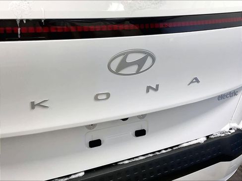 Used 2024 Hyundai Kona SEL image 28