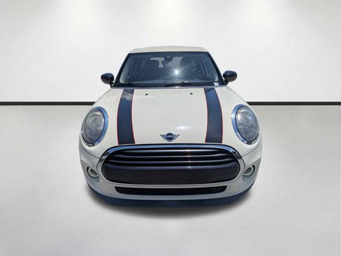 Used 2021 MINI Cooper 4-Door Hardtop w/ Storage Package FWD image 9