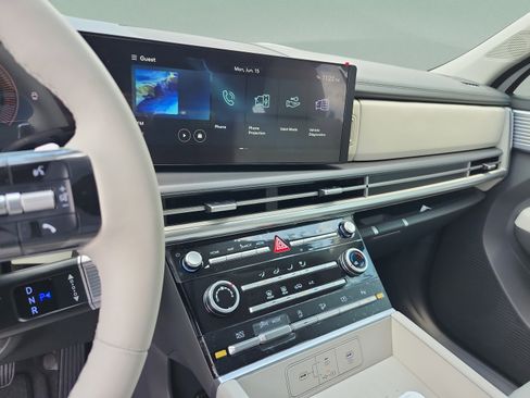 New 2026 Hyundai Santa Fe SE FWD image 11