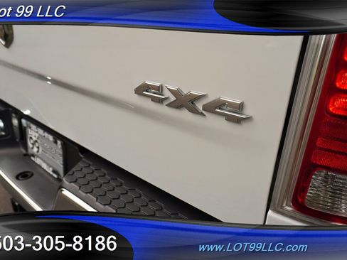 Used 2017 RAM 1500 Laramie w/ Convenience Group image 32