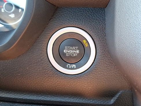 Certified 2022 RAM 1500 Big Horn image 26