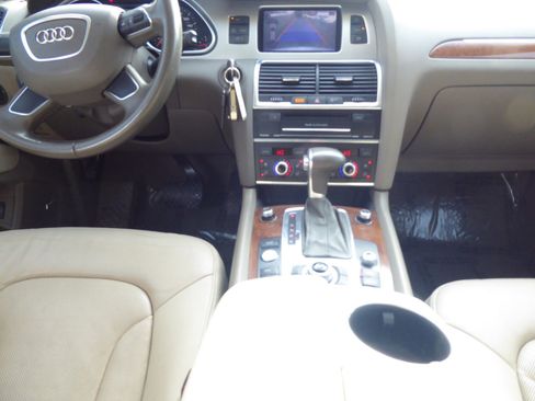 Used 2014 Audi Q7 TDI Prestige w/ Prestige Package AWD/4WD image 13