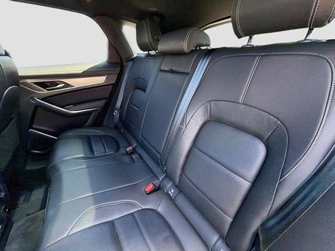 Used 2025 Jaguar F-PACE R-Dynamic S AWD/4WD image 21
